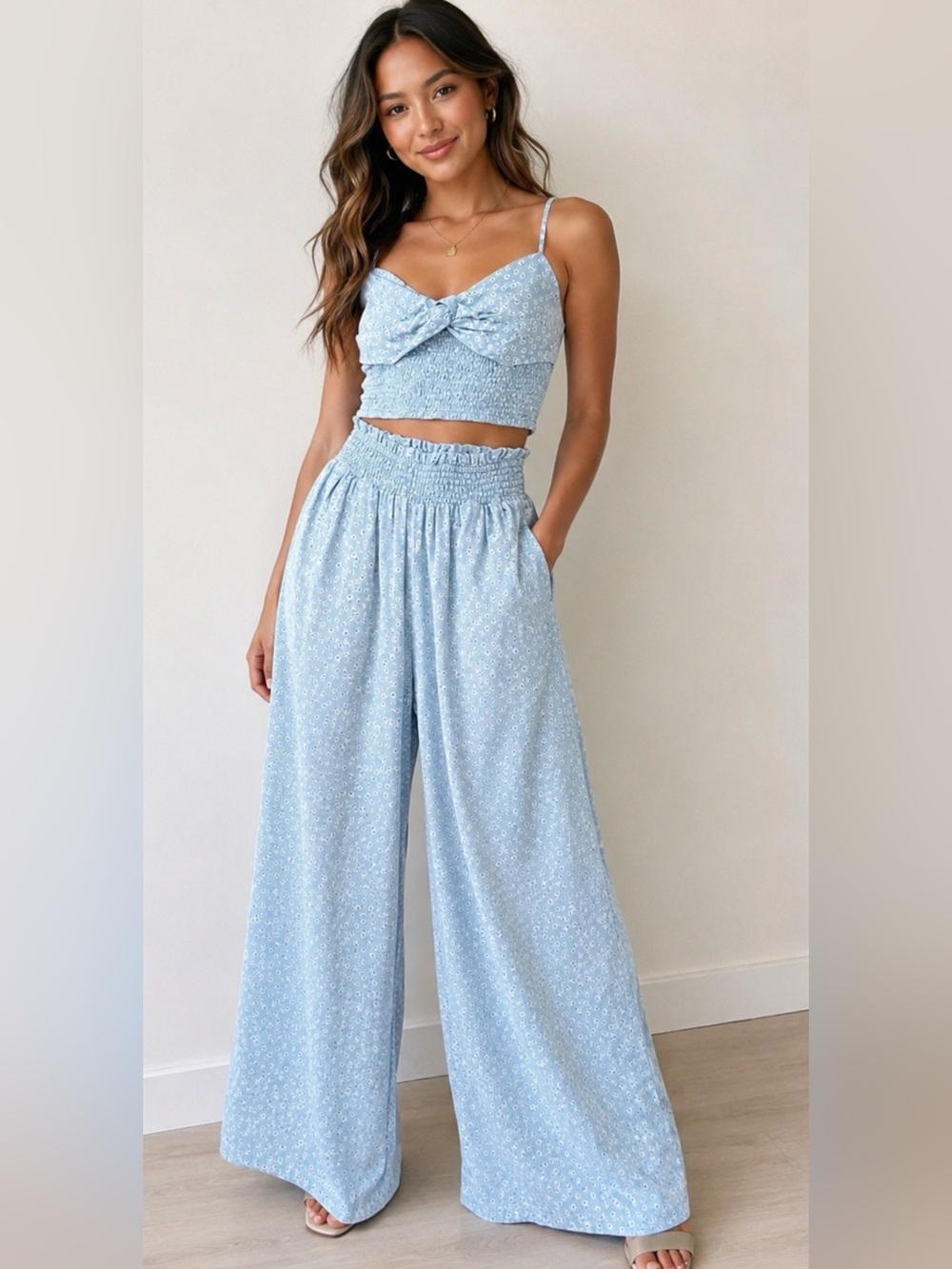 American Eagle Outfitters Blue White Floral Wide-Leg Pants S EUC Boho Resortwear